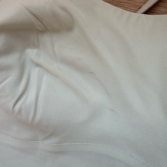 Lululemon Women’s Like A Cloud Longline Bra Light Support, B/C cup, size 14 - Picture 2 of 3